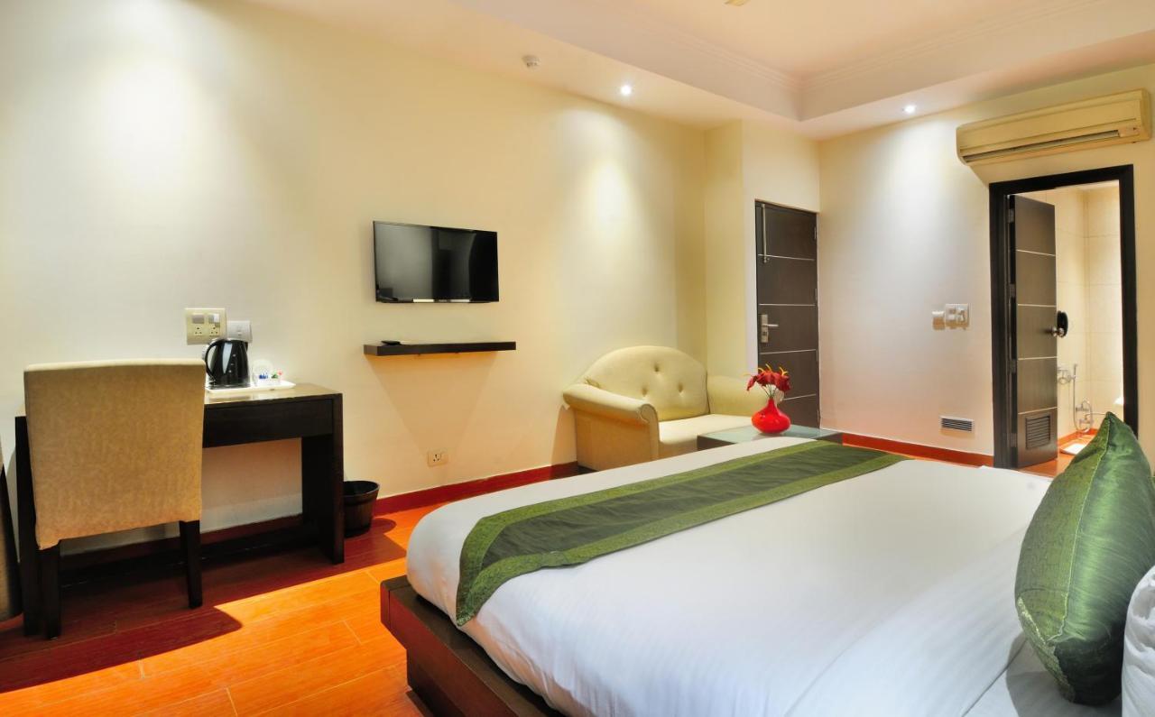 Hotel Aura @Airport Νέο Δελχί Εξωτερικό φωτογραφία